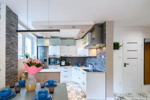 Apartament Górnik w Wałbrzychu 40m, kuchnia, klima, Wifi, parking