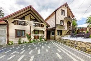 Затишні котеджі SVI - Polyanitsa Popovichevskaya