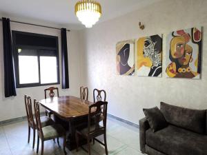 Superbe maison près de la gare de train