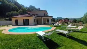 Casa Vacanze La Villa - Genga