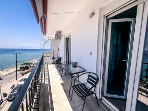 The Horizon Apartment
