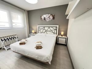PUSHE Granada Triunfo Art & Culture