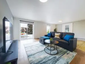 Pet Friendly 3BR Apartment - Bobcaygeon - Coboconk