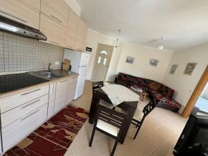 Beach apartment Kompleksi Lura 1