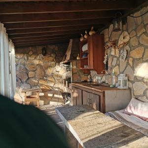 Los Padres B