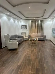 شقه مفروشه بغرفتين وصاله - Bū Khayr