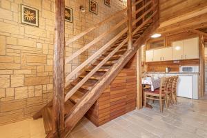 House Na Meji With Sauna - Happy Rentals