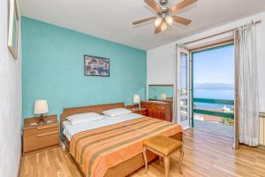 Sea View Home Marianne 200m from sea - Happy Rentals