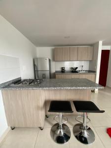 Edificio Urban Frente universidad Autónoma