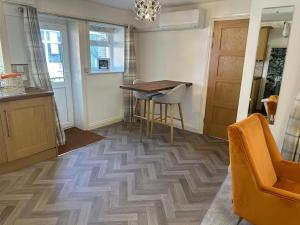 Theé Óldé Cow Shéd Cottingham, Central Location, 500 meters from Cottingham Train Station, Close to Hull & Beverly, Free Parking & WI-FI , Entire Detached Property