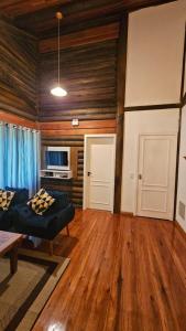 Aldeia Flor de Liz - Pedra Azul