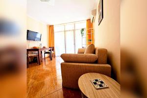 Helios Studio in a Complex in St Vlas by Flat Mаnаger