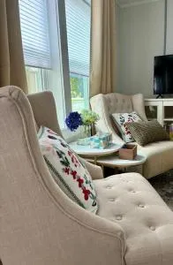 Updated, Fenced, Pet Friendly Downtown Cottage - Pinehurst