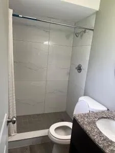 Red Carpet Inn - مرتفعات وارنزفيل