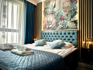 InGalaxy Black Apartment