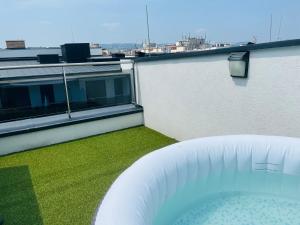 Luxury Penthouse w Garage - Budapest Centre