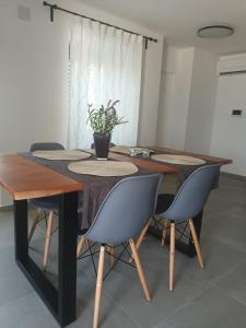 Apartment Desanti 2 Valun