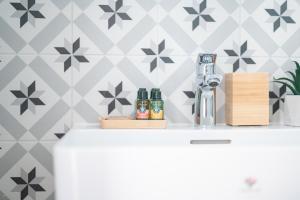 Wally Apartments by Flat White - With Elevator