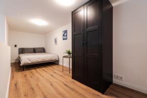Vintage 2 bedroom apartment, Kai