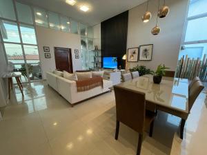 Casa luxo 10 pessoas Gravatá com jacuzzi