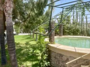 Cabaña Magnolias con albercajacuzzi - San Nicolás