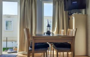 2 Bedroom Cozy Home In Bredene