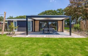 2 Bedroom Gorgeous Home In Voorthuizen