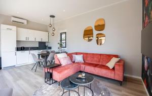 2 Bedroom Gorgeous Home In Voorthuizen