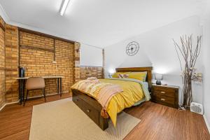 Spacious Ocean View Home in Noraville