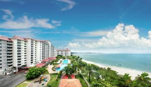 Glory Beach Resort PD, Fully Air Con Sea View Suite PortDickson