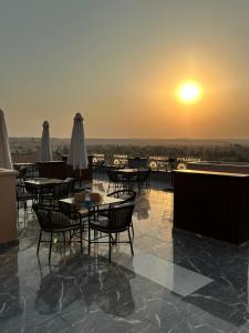 Pyramids Sunshine Hotel