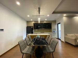 The Matrix One Căn Hộ 3 Phòng Ngủ Tiện Nghi.