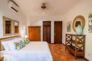 Villa Pande Sanur Beach Side