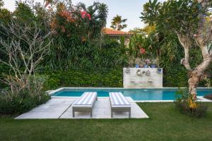 Villa Pande Sanur Beach Side