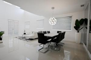 LuxOasis Getaway Minigolf, Pool, Beach, Chess, Jacuzzi