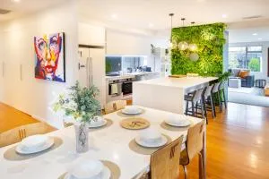 Private Family City Retreat, Sleeps 8 - Kaiapoi