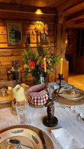 Chalets Magnifique ferme ancienne datant de 1877 : photos des chambres