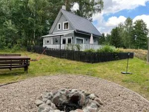 Domek na polanie - Sierakowice