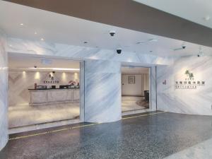 East Pacific Passenger Lounge - Departure area, 3rd floor