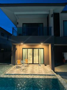 蓝精灵The Smurfs Smurfs Villa Holiday Home