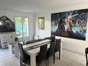 maison agréable pour 6 a 5 mm de Disney - Coutevroult