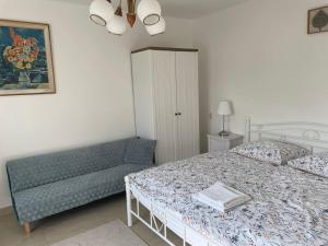 Apartment in winery house in Šenkvice