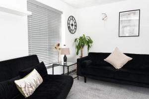 Sunrise 6 Bedroom Home in Looe Cornwall