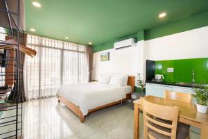 Gemini Saigon CENTER - New & Quiet near Bui Vien Walking Street
