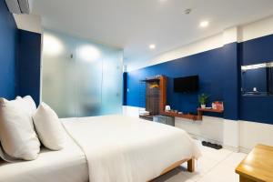 Gemini Saigon CENTER - New & Quiet near Bui Vien Walking Street