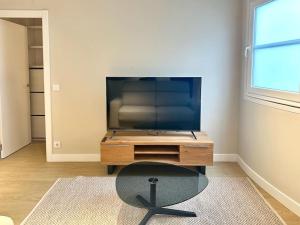 Cantón Pequeño Dwelling