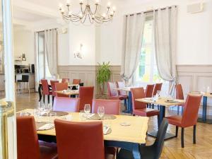 Hotels Grand Hotel de Bourbon-Lancy - Spa et Restaurant - Logis : photos des chambres