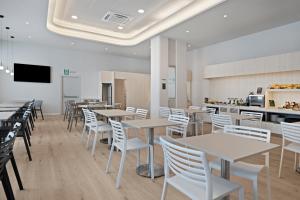 B&B HOTEL Logroño Las Cañas