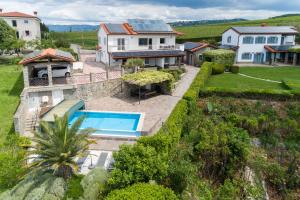 Debeli Rtič Apartments