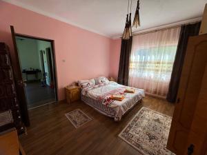 Casa- viata la tara